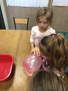 Fête de la science au centre culturel et en classe pour les Grandes Sections de l’école Maternelle